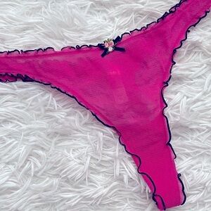 Victoria's Secret Rare vintage Fuchsia micro mesh thong